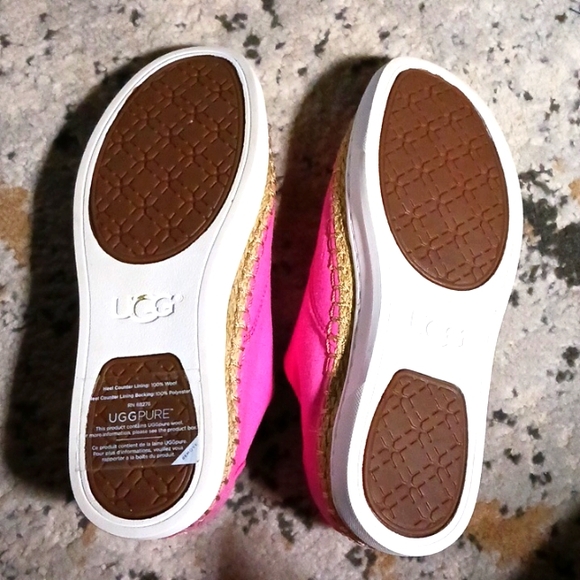 UGG Pink Sneakers NEW Sz 5 SWEET - Picture 4 of 4